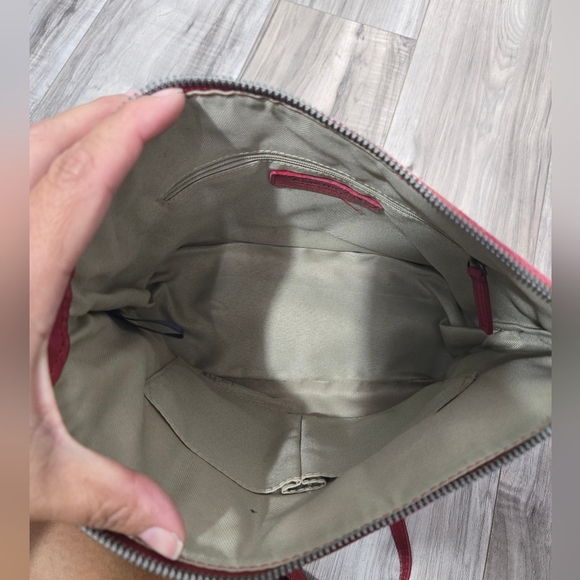 AMERICAN LEATHER CO. Dayton Quilted Leather Crossbody Bag Purse Red - Picture 9 of 12